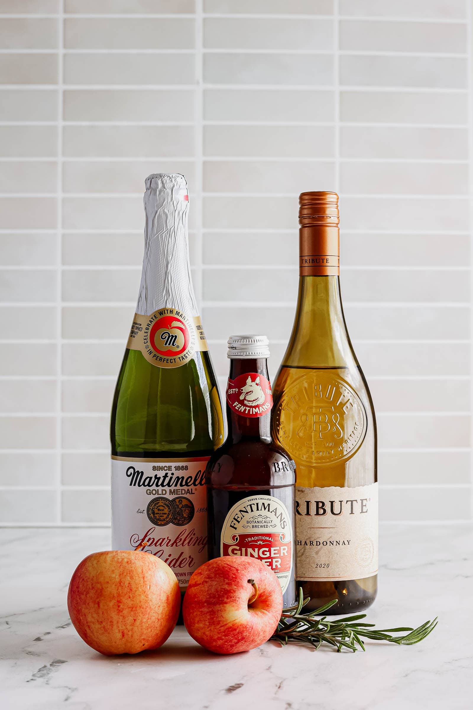 Apple & Ginger White Wine Spritzers ingredients
